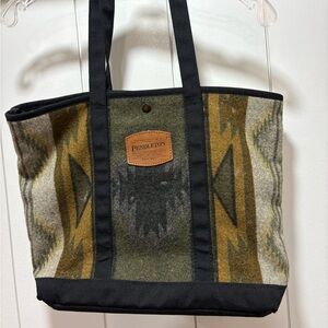 Pendleton Wool Tote Bag Southwestern Aztec Canvas Trim Logo Made In USA EUC